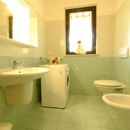 Micaene C3 Apartment Pineto